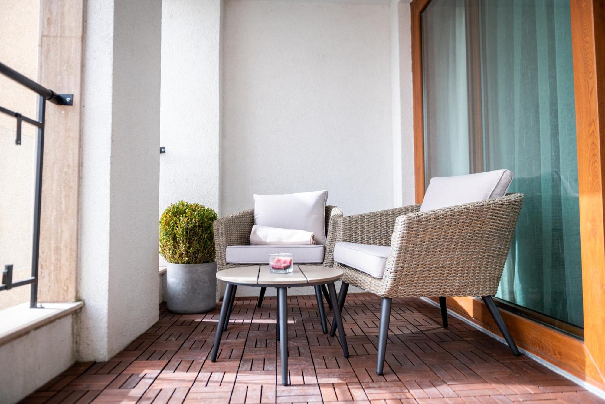 Queen'S Garden Balchik Apartment Exteriör bild