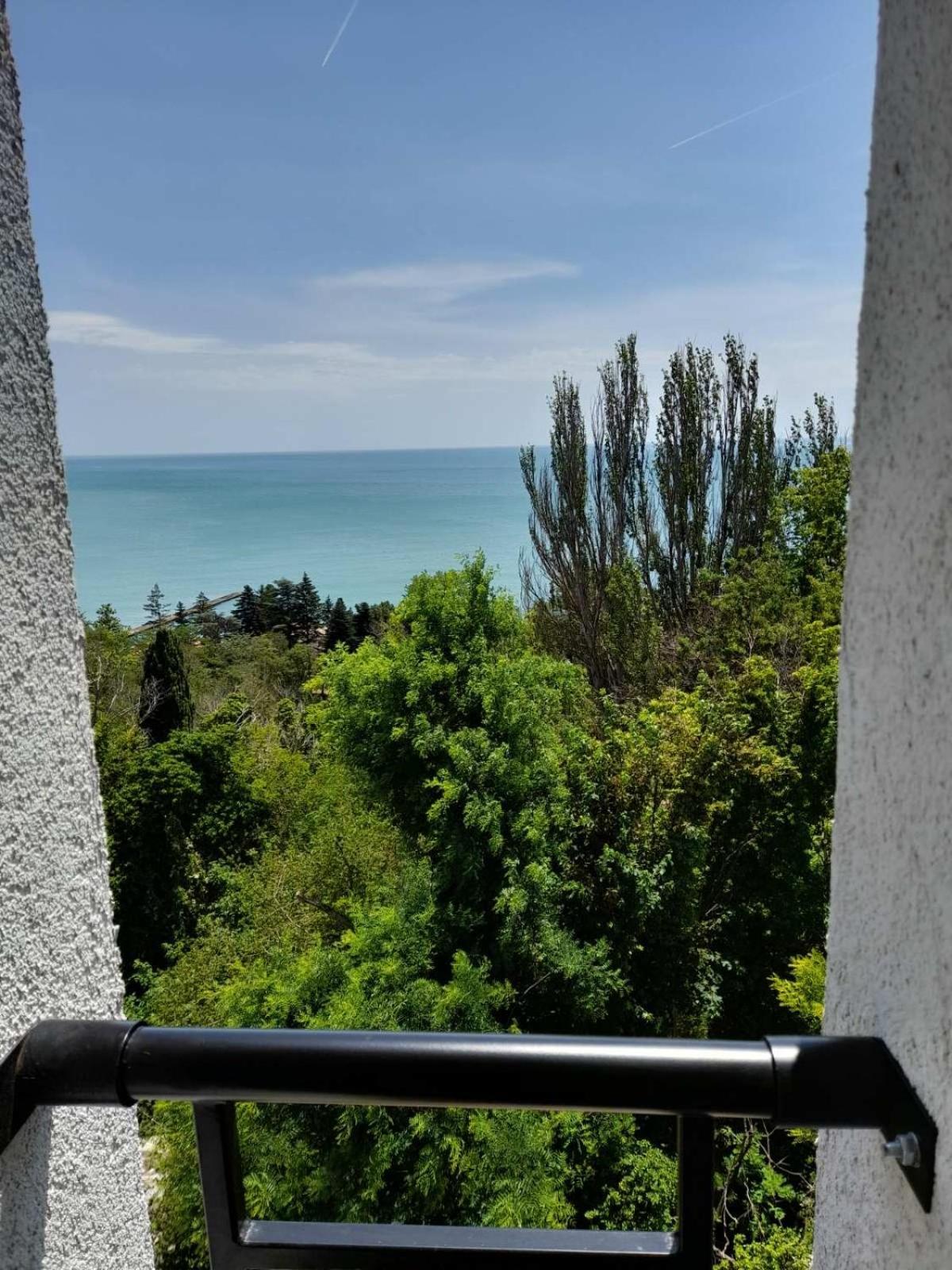 Queen'S Garden Balchik Apartment Exteriör bild